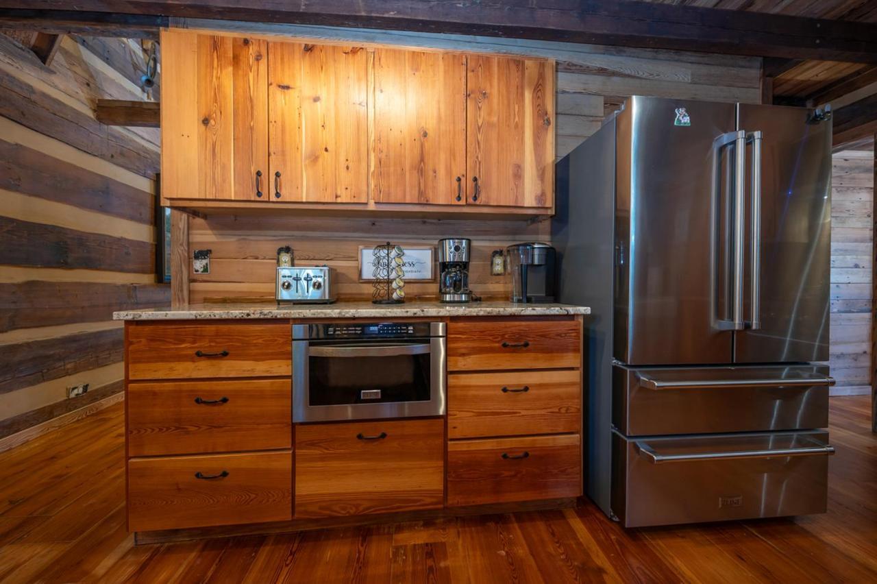 Russell'S Fort At White Oak Point: Historical Cabin On Lake Lure, Luxury, Direct Lake Access! Βίλα Εξωτερικό φωτογραφία