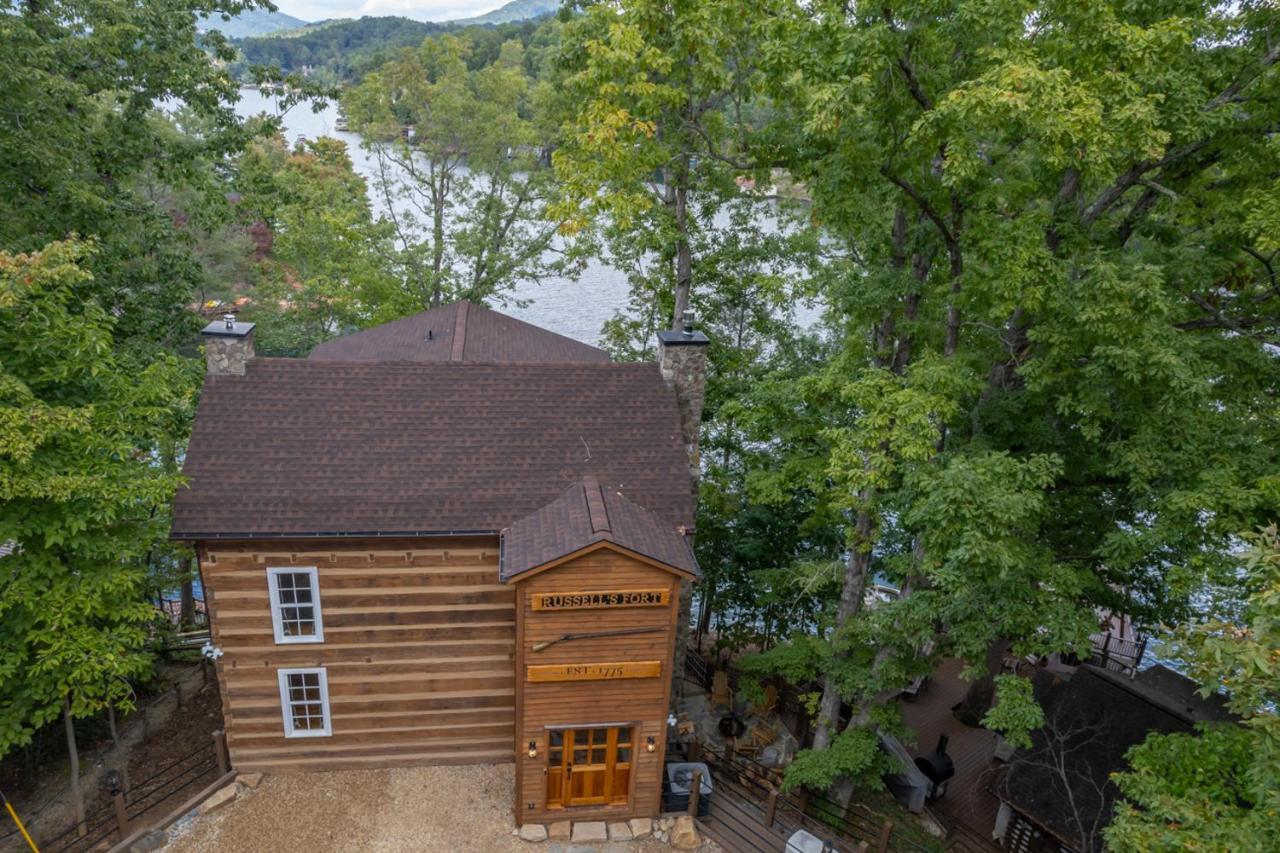 Russell'S Fort At White Oak Point: Historical Cabin On Lake Lure, Luxury, Direct Lake Access! Βίλα Εξωτερικό φωτογραφία