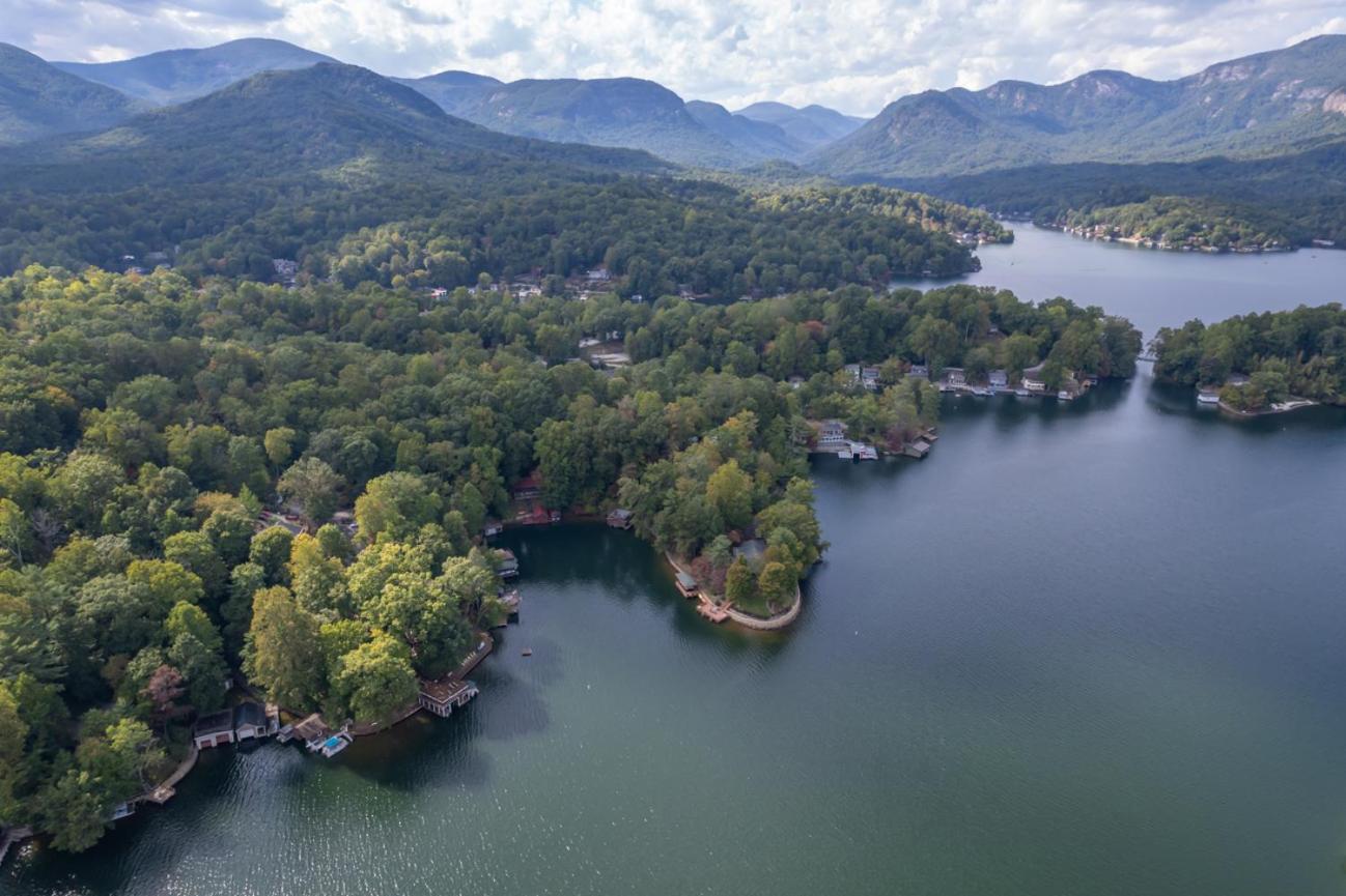 Russell'S Fort At White Oak Point: Historical Cabin On Lake Lure, Luxury, Direct Lake Access! Βίλα Εξωτερικό φωτογραφία