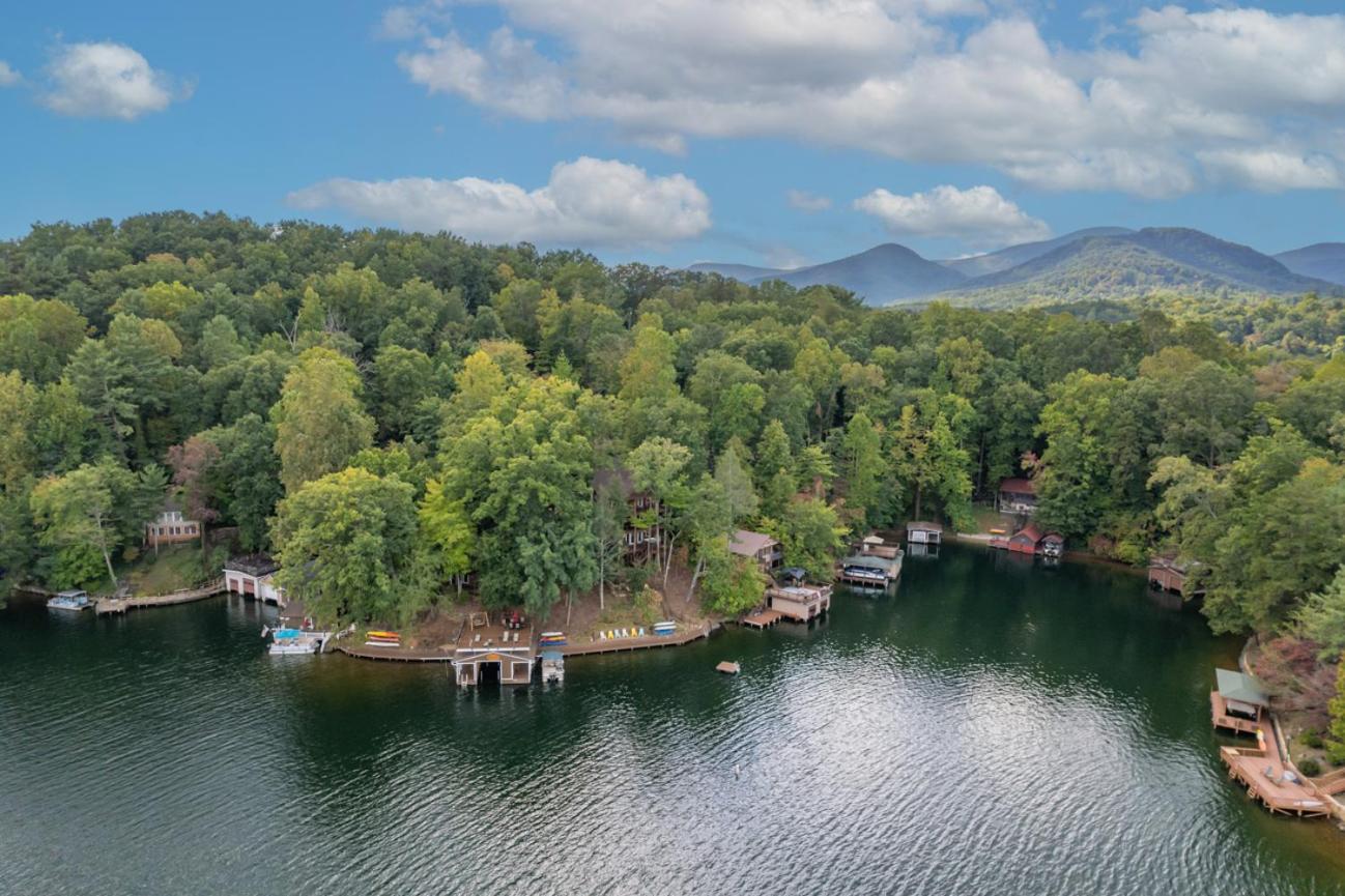 Russell'S Fort At White Oak Point: Historical Cabin On Lake Lure, Luxury, Direct Lake Access! Βίλα Εξωτερικό φωτογραφία
