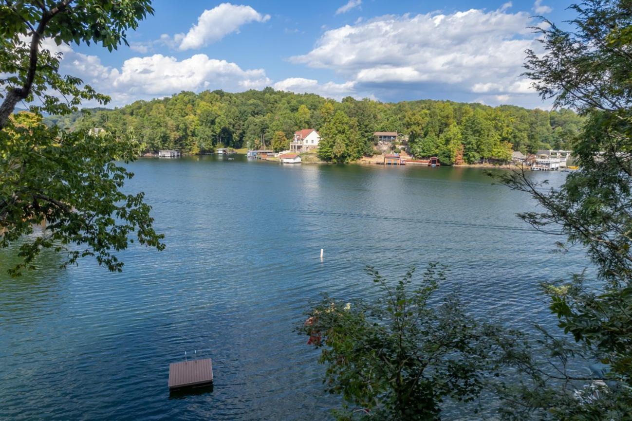 Russell'S Fort At White Oak Point: Historical Cabin On Lake Lure, Luxury, Direct Lake Access! Βίλα Εξωτερικό φωτογραφία