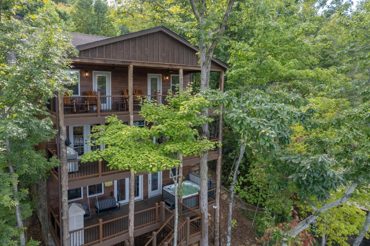 Russell'S Fort At White Oak Point: Historical Cabin On Lake Lure, Luxury, Direct Lake Access! Βίλα Εξωτερικό φωτογραφία